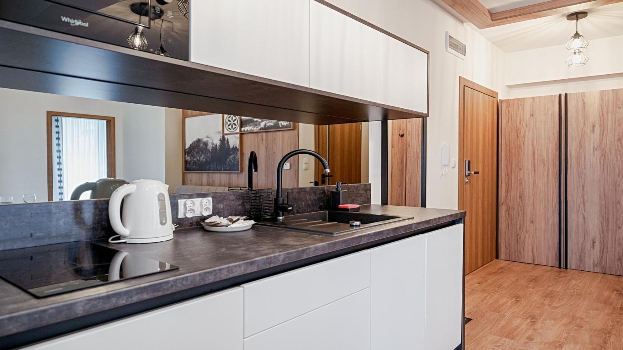 Apartamenty Sun & Snow Ski Apartments Bialka Tatrzanska Dış mekan fotoğraf